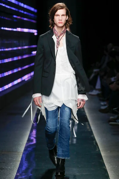 Look 21